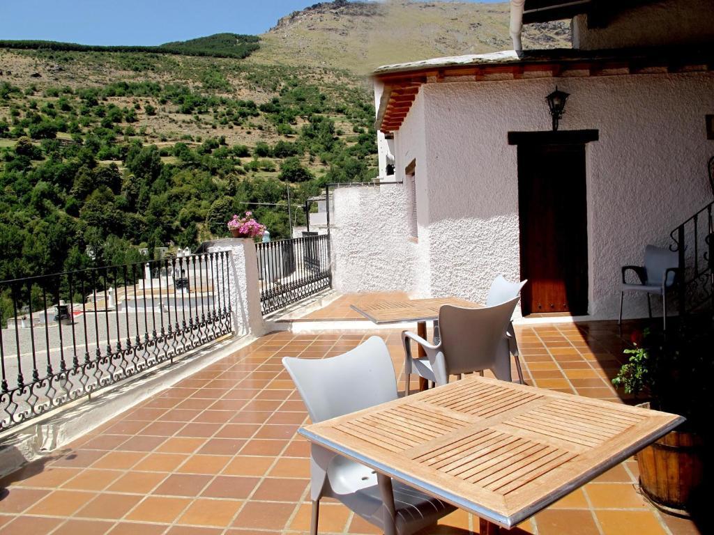 Hotel La Fragua I Тревелес Экстерьер фото