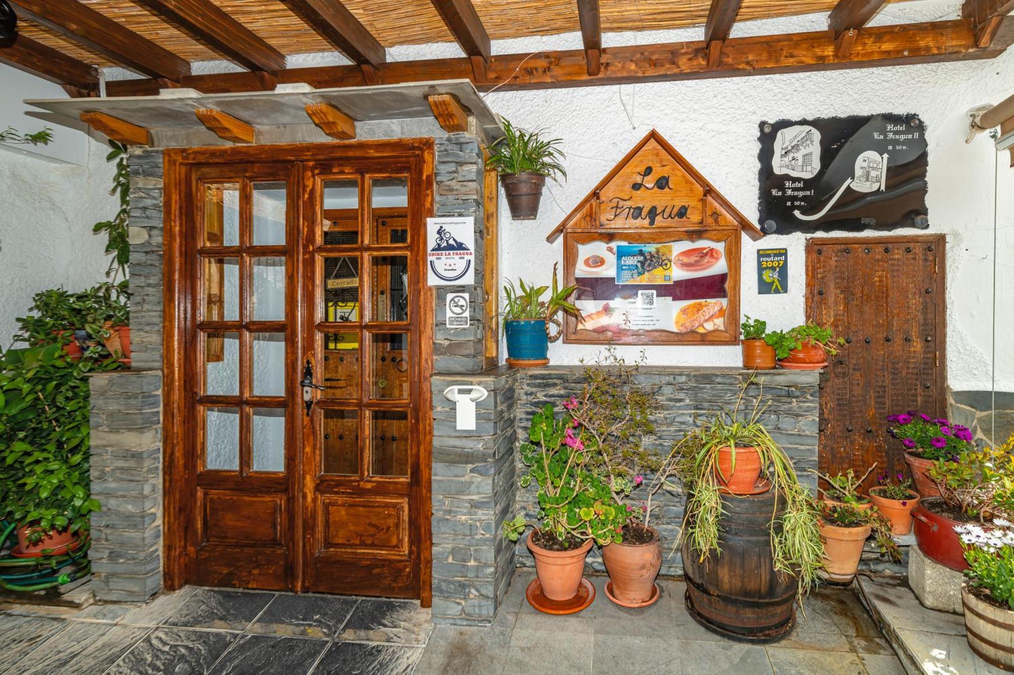 Hotel La Fragua I Тревелес Экстерьер фото