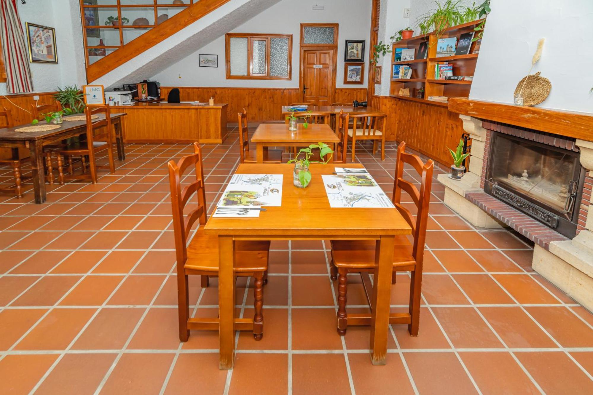 Hotel La Fragua I Тревелес Экстерьер фото