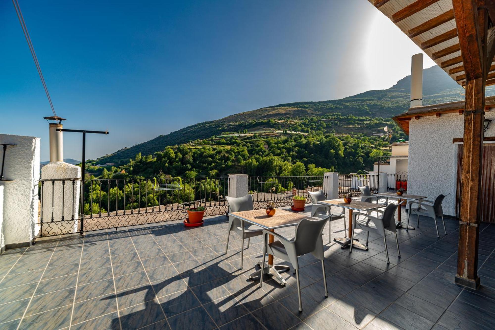 Hotel La Fragua I Тревелес Экстерьер фото